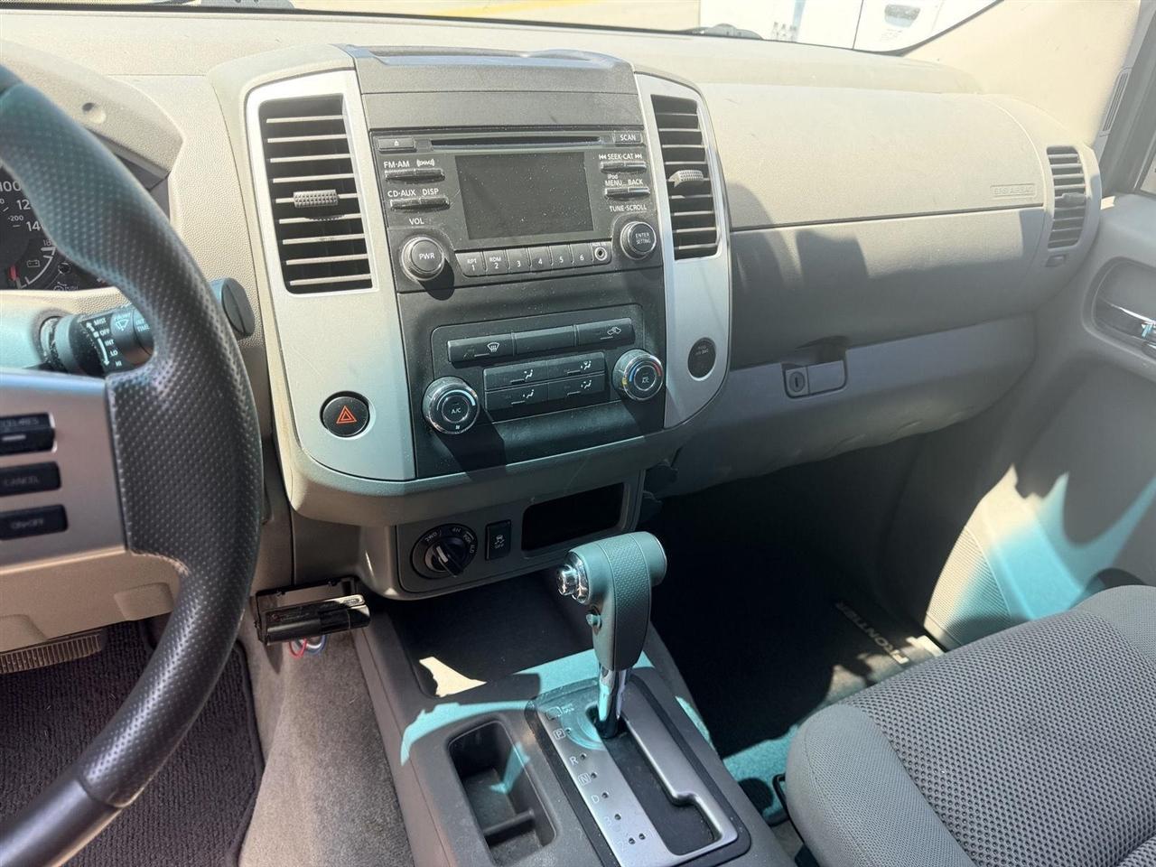 Nissan Frontier  2014