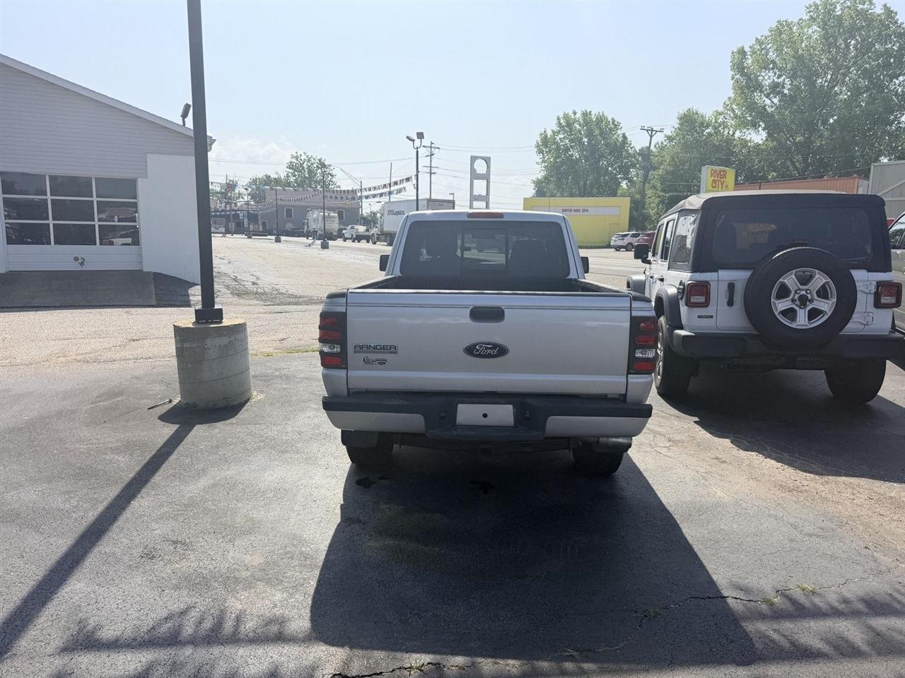 Ford Ranger  2011