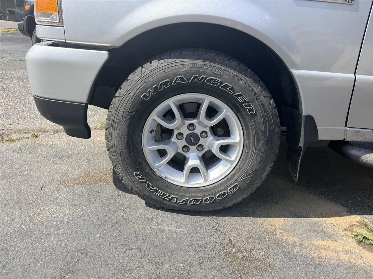 Ford Ranger  2011
