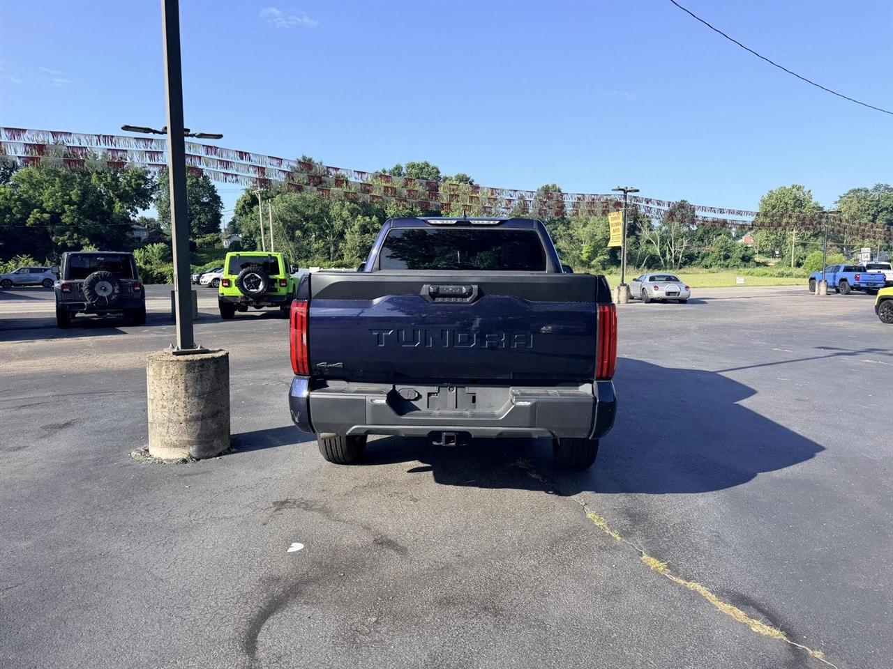Toyota Tundra  2025