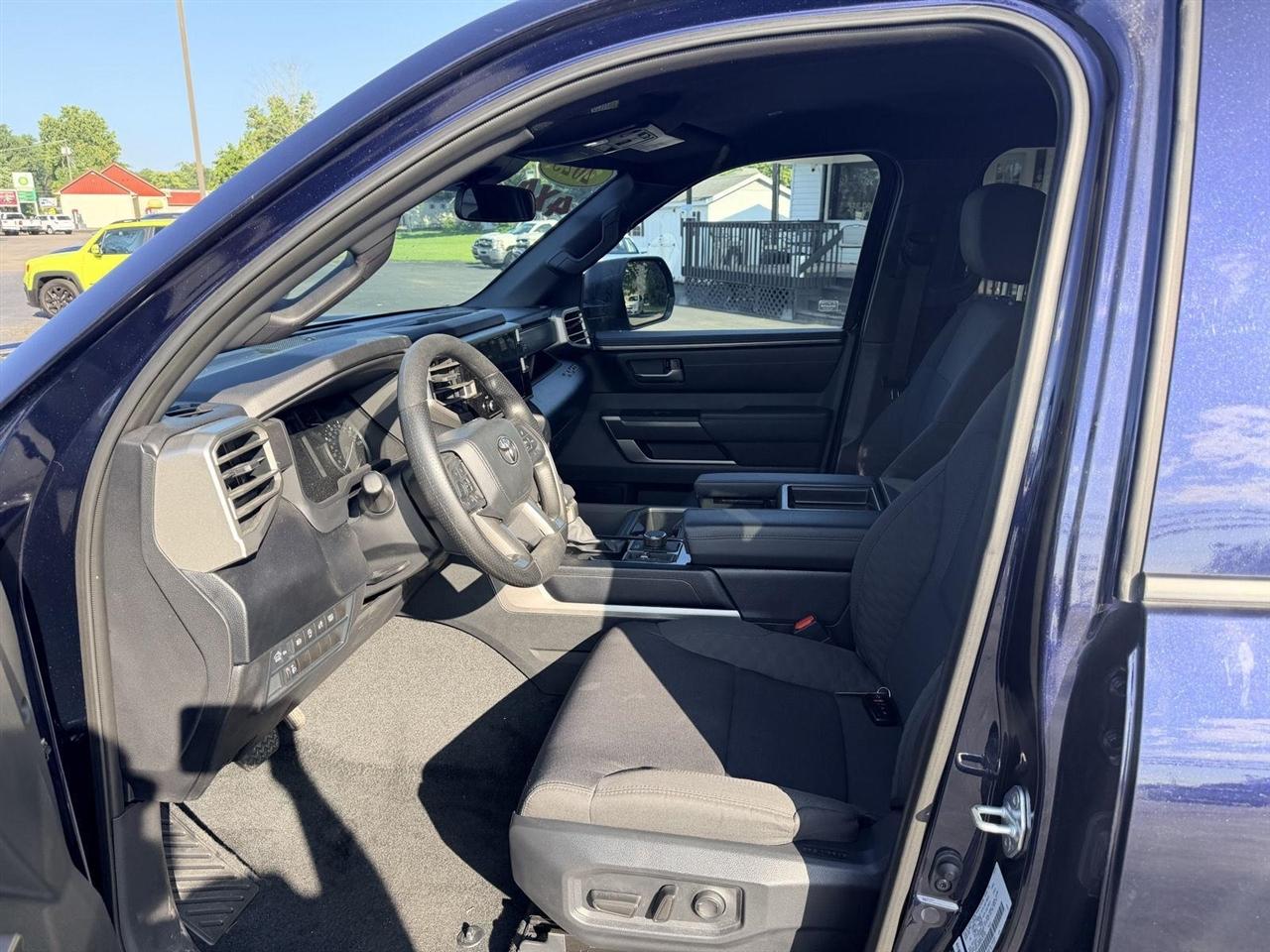Toyota Tundra  2025