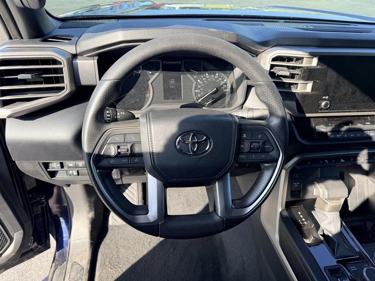 Toyota Tundra  2025