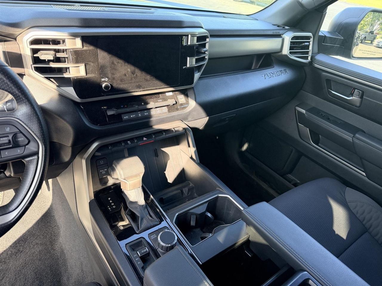 Toyota Tundra  2025