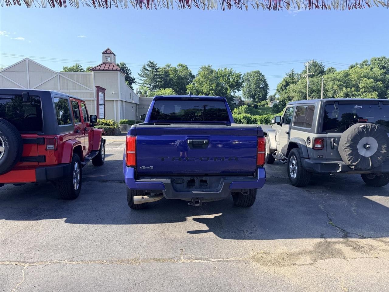 Toyota Tacoma  2024