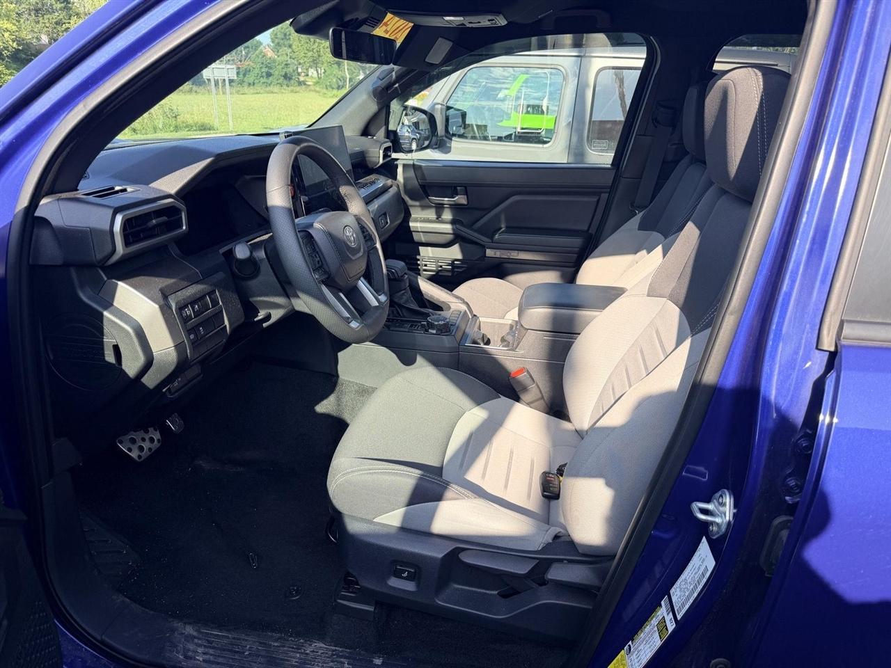 Toyota Tacoma  2024