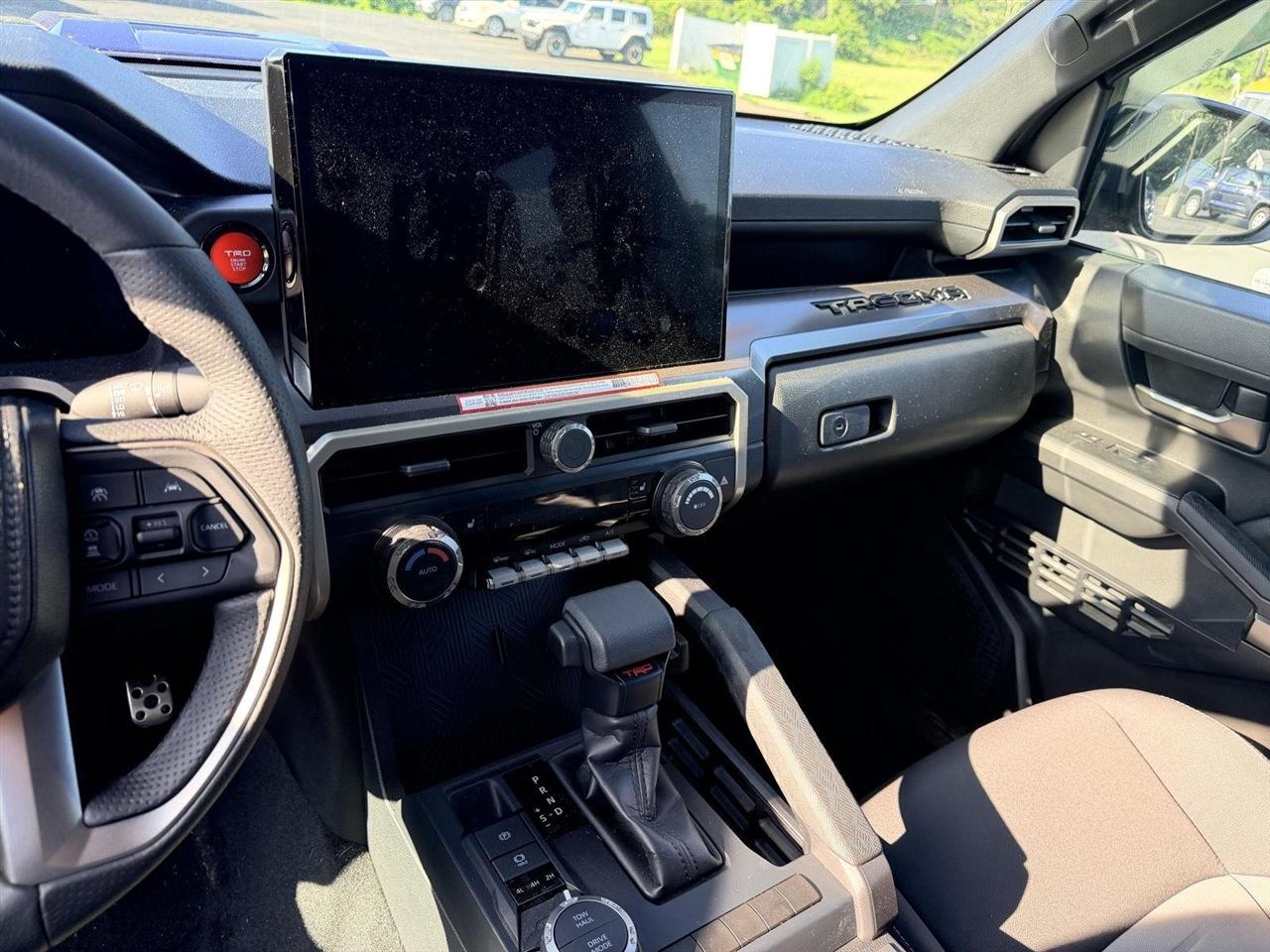 Toyota Tacoma  2024