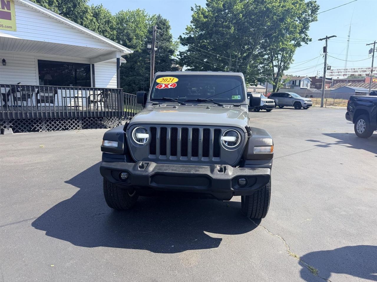 Jeep Wrangler  2021