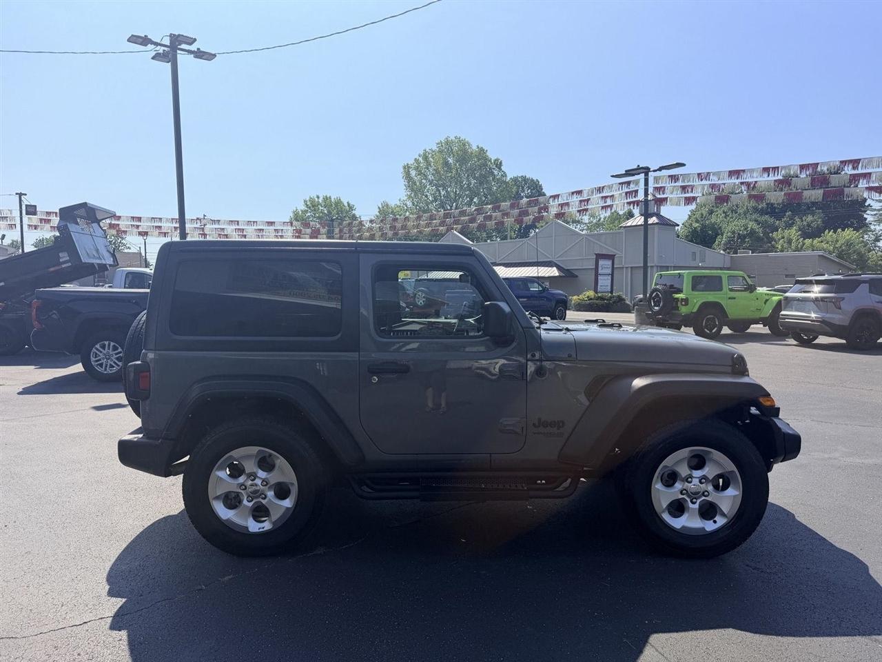 Jeep Wrangler  2021