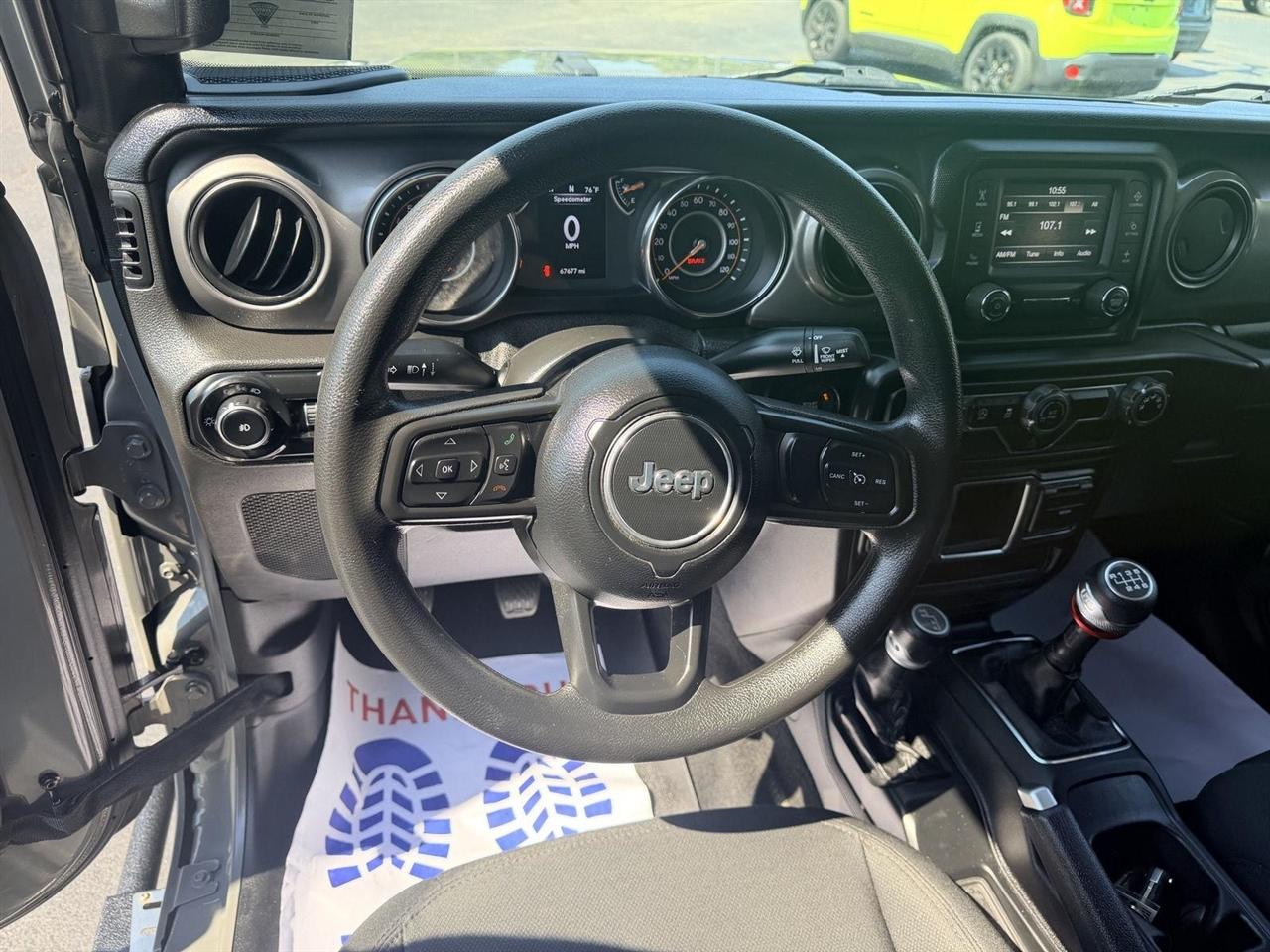 Jeep Wrangler  2021