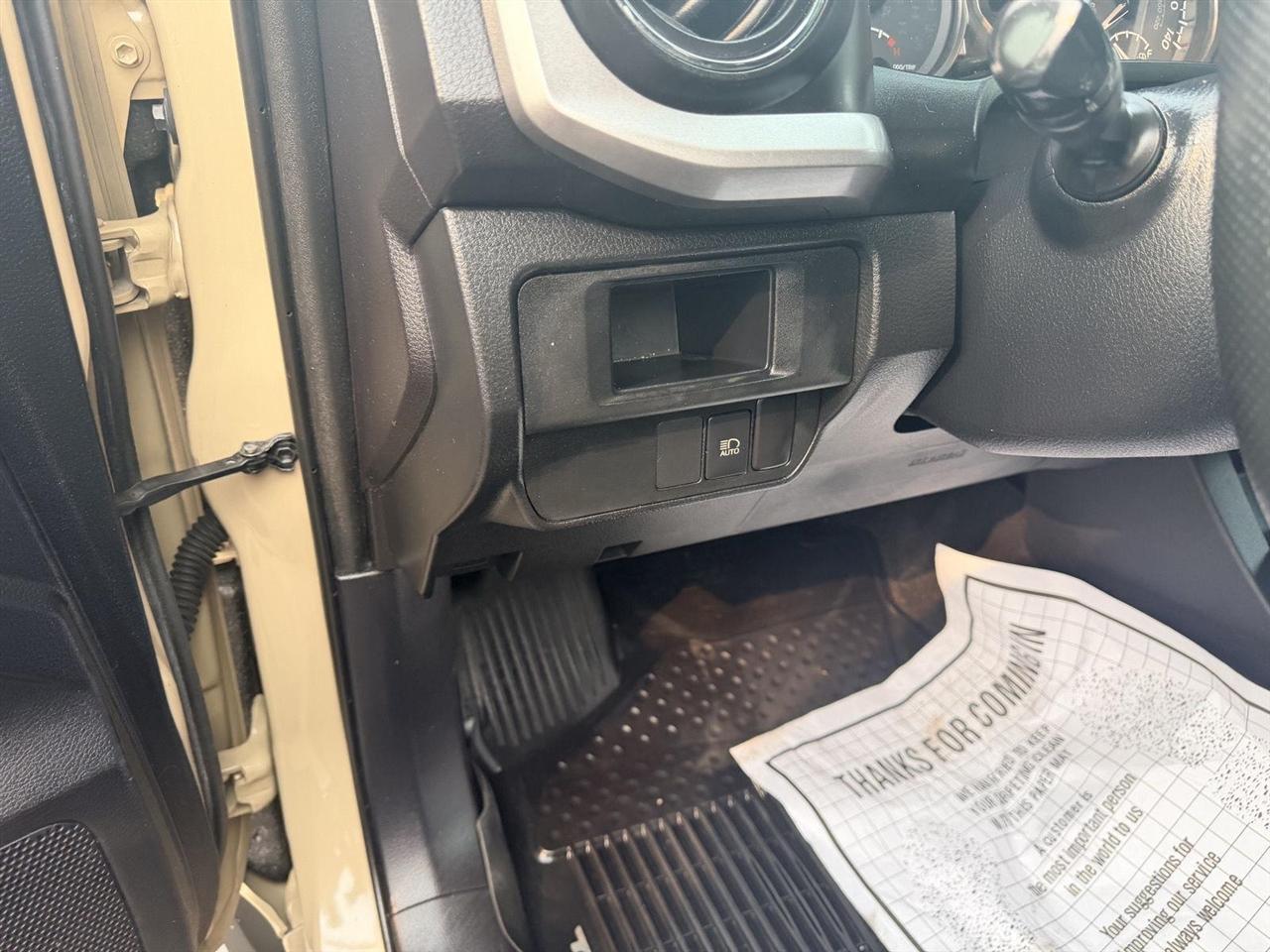 Toyota Tacoma  2018