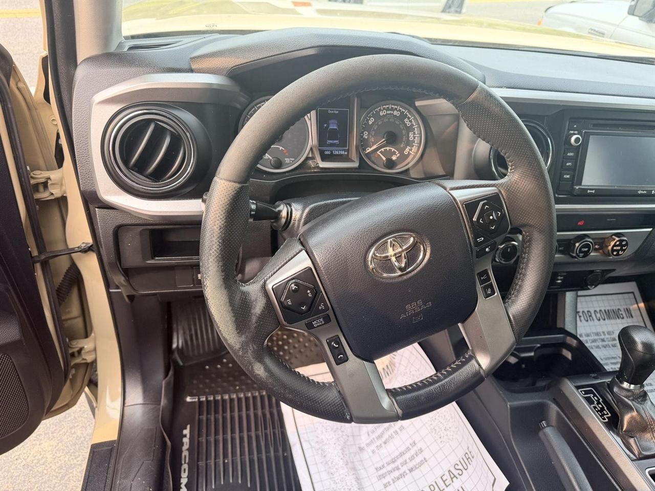 Toyota Tacoma  2018
