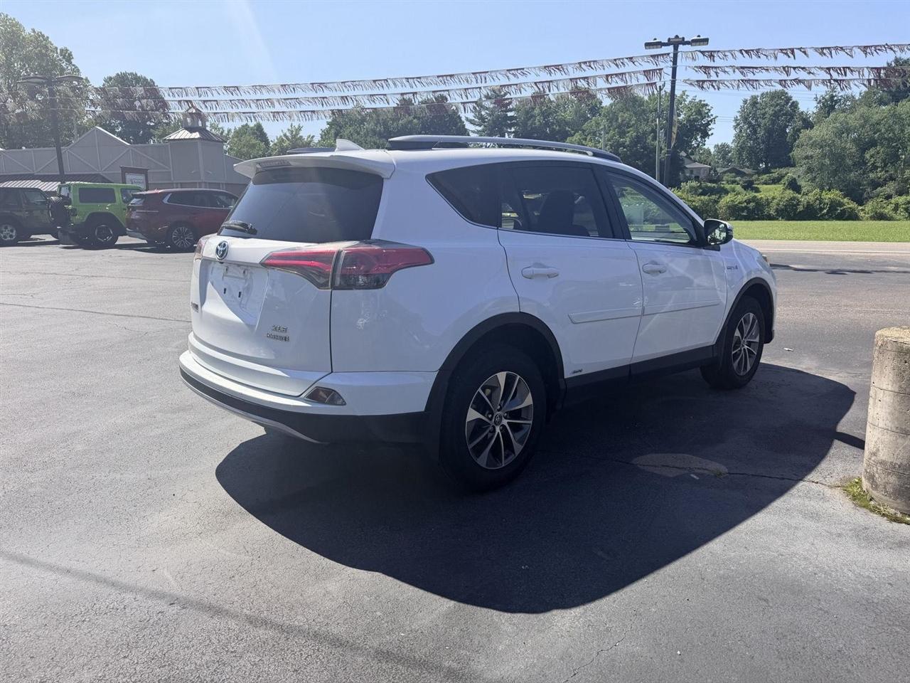 Toyota RAV4 Hybrid  2017