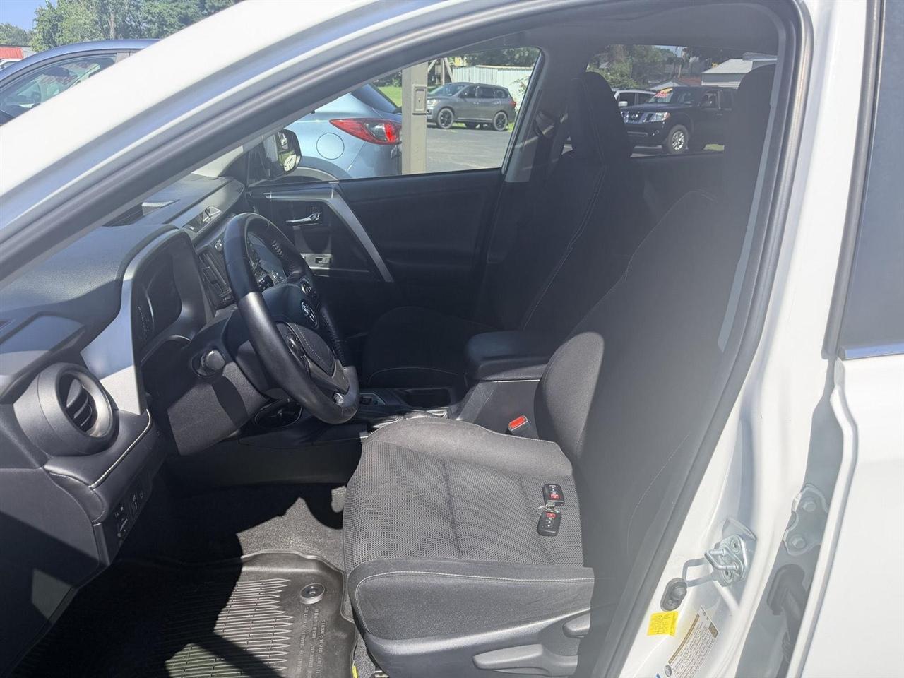 Toyota RAV4 Hybrid  2017