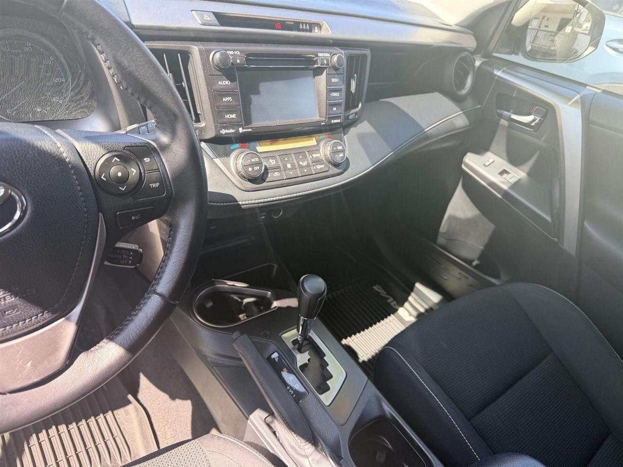Toyota RAV4 Hybrid  2017