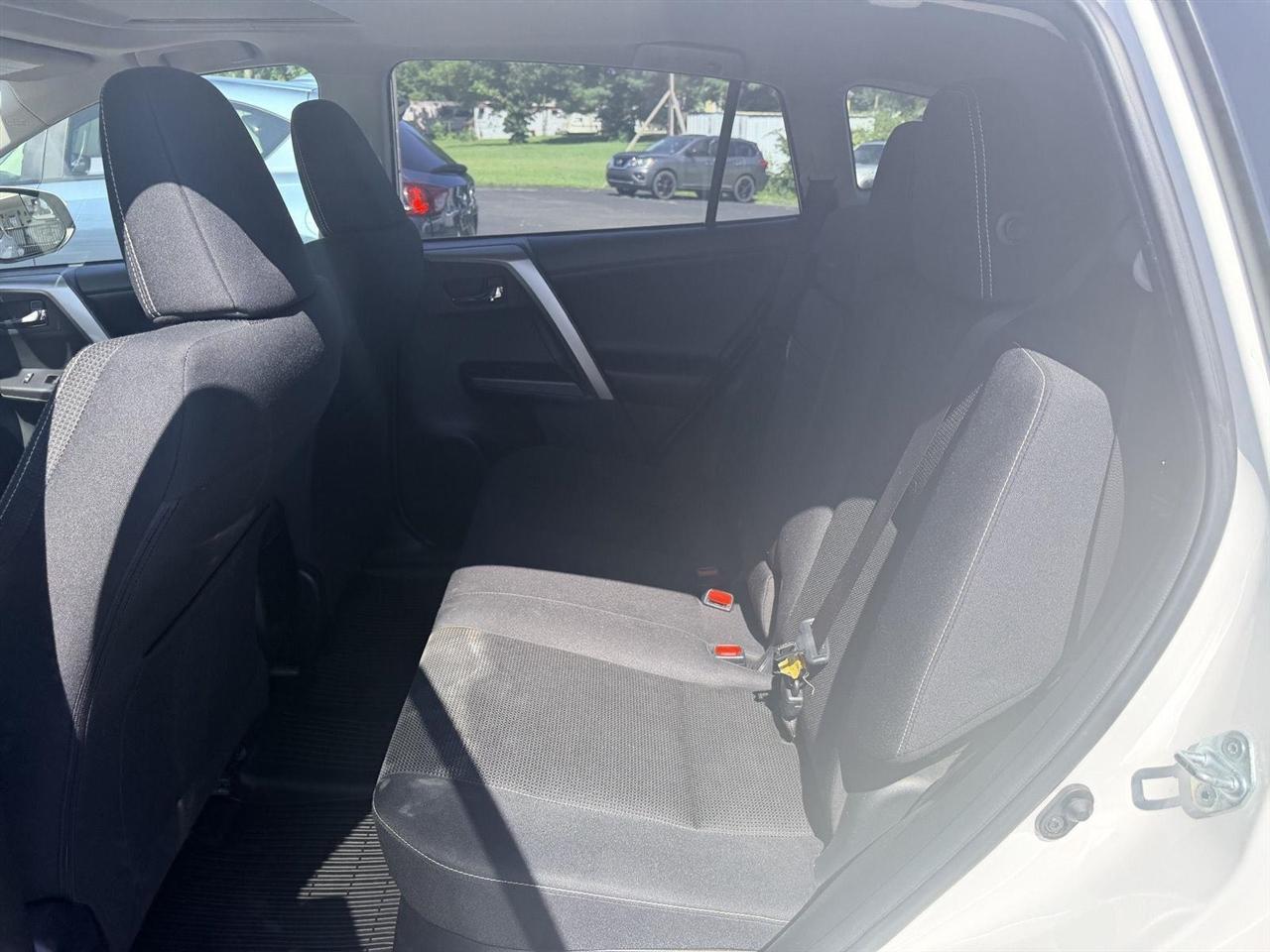 Toyota RAV4 Hybrid  2017