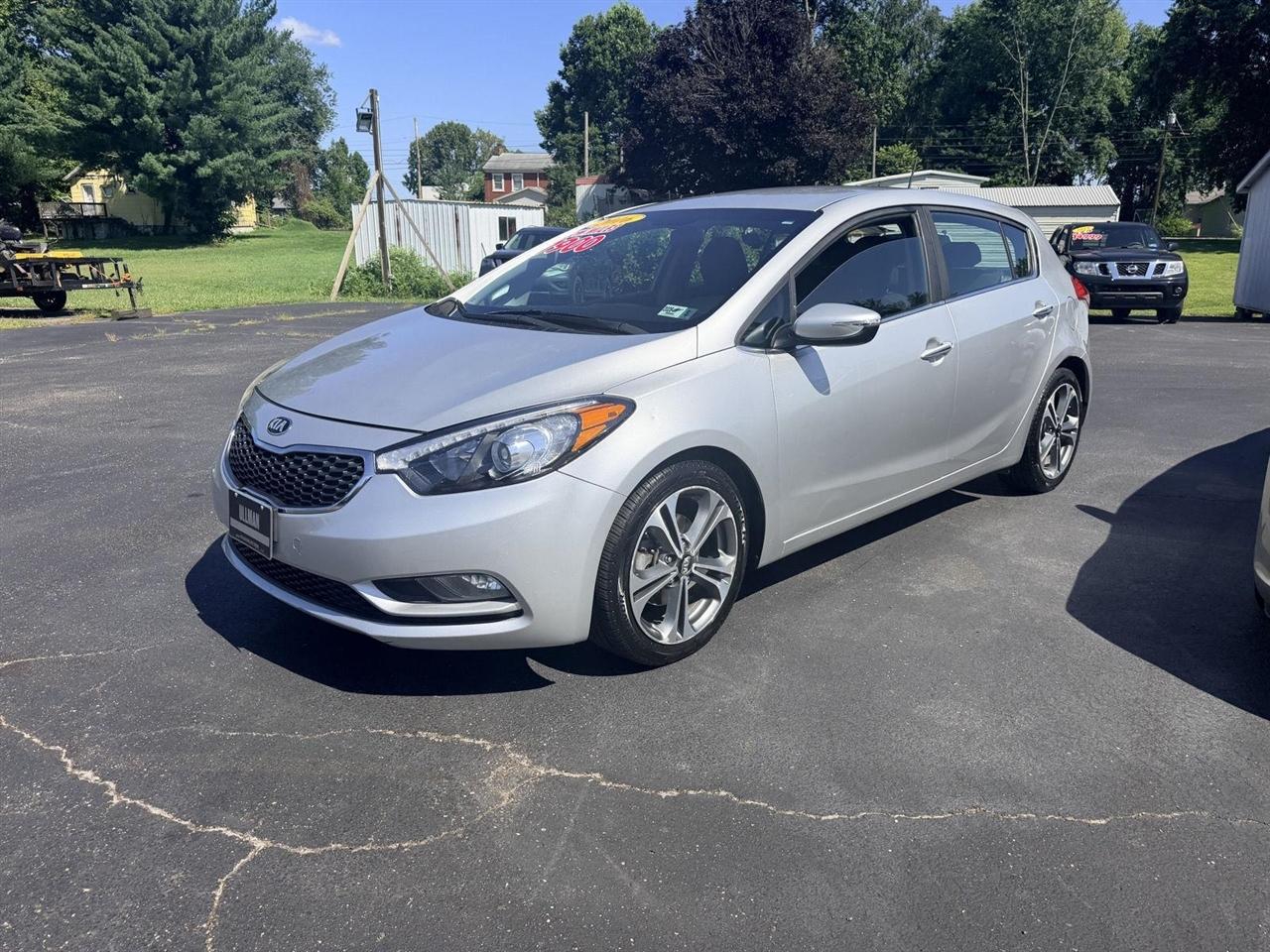 Kia Forte 5-Door  2016