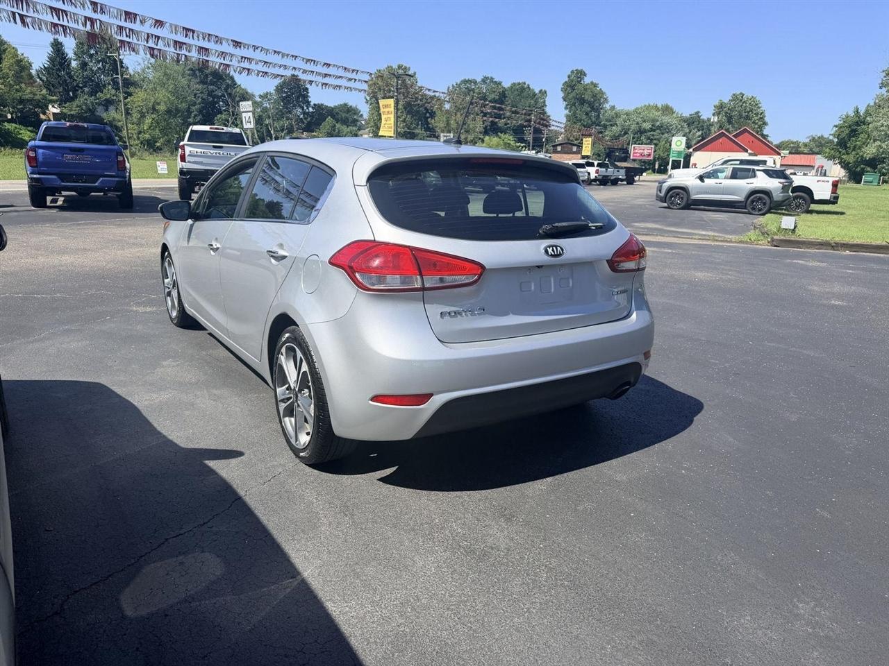 Kia Forte 5-Door  2016
