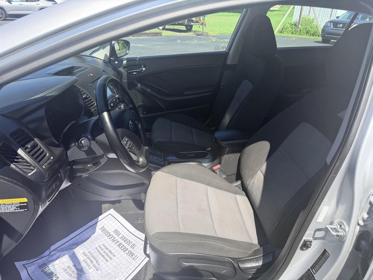 Kia Forte 5-Door  2016