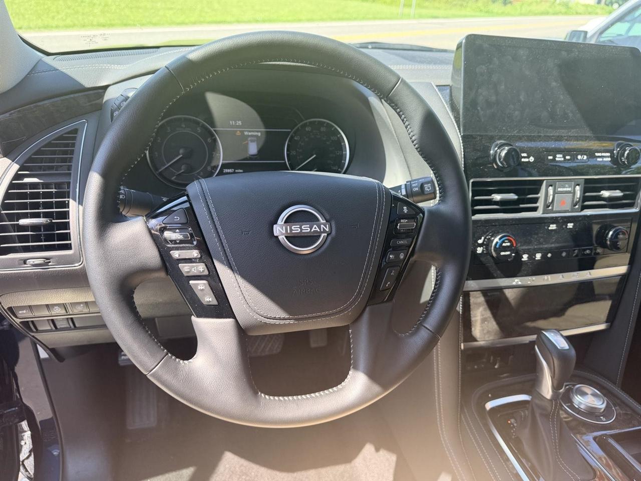 Nissan Armada  2024