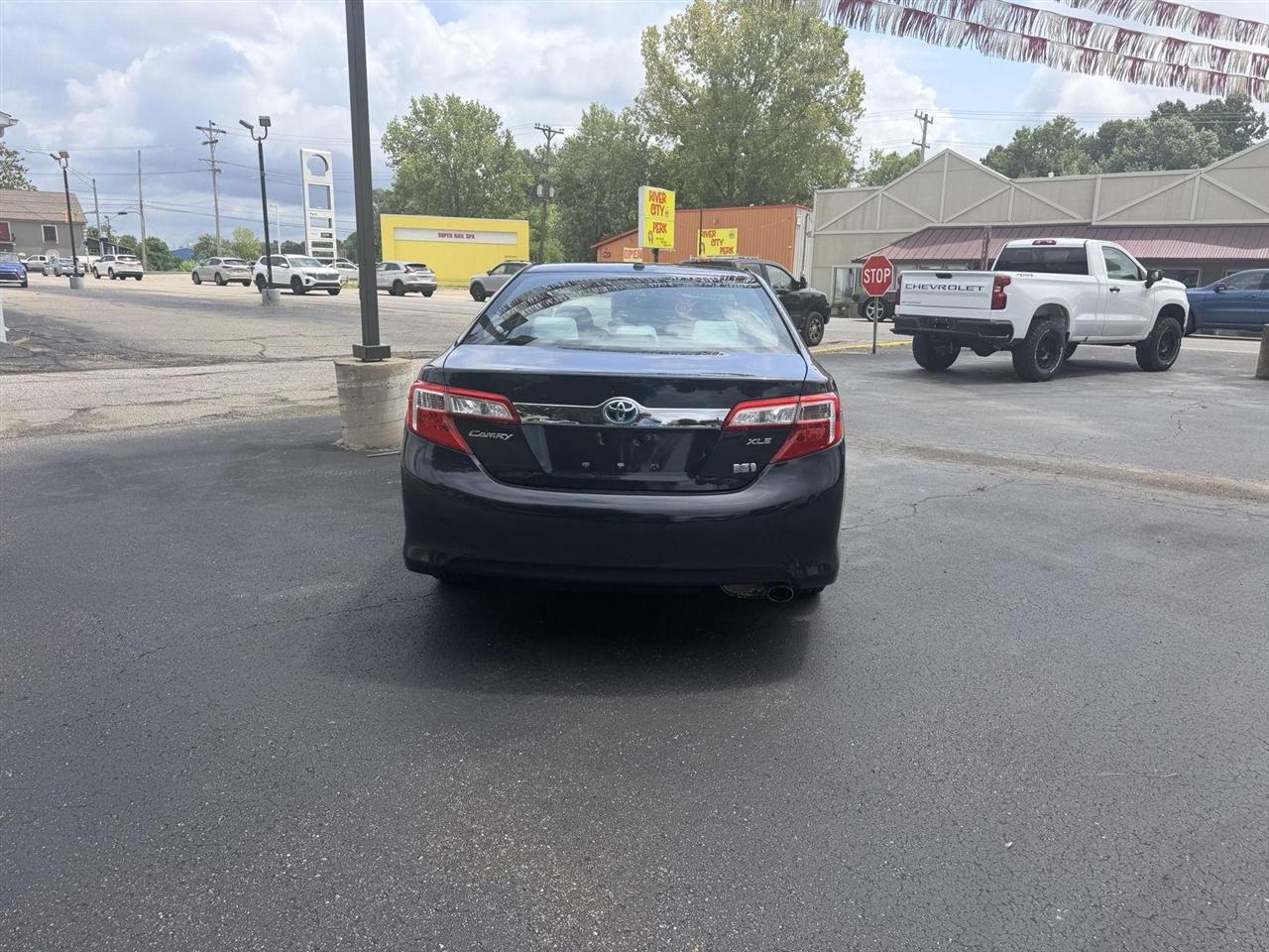 Toyota Camry Hybrid  2014