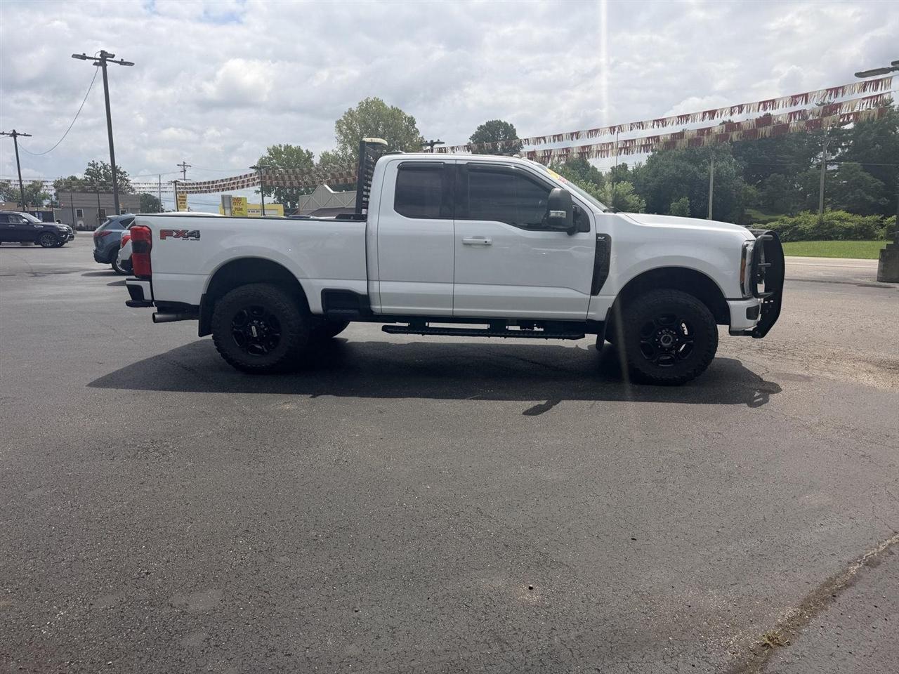 Ford F-250 SD  2023