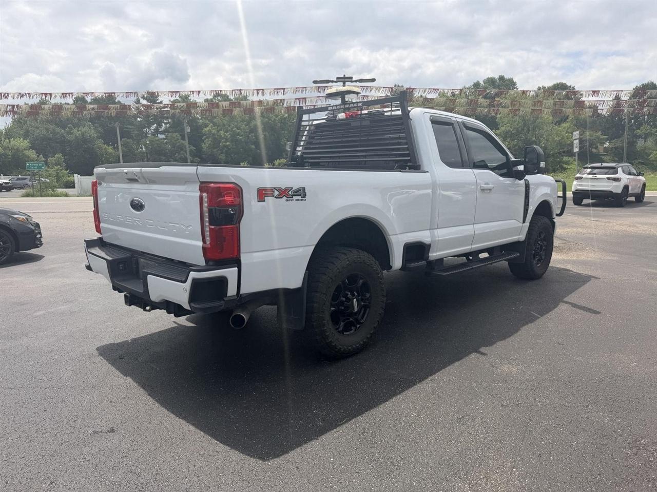 Ford F-250 SD  2023