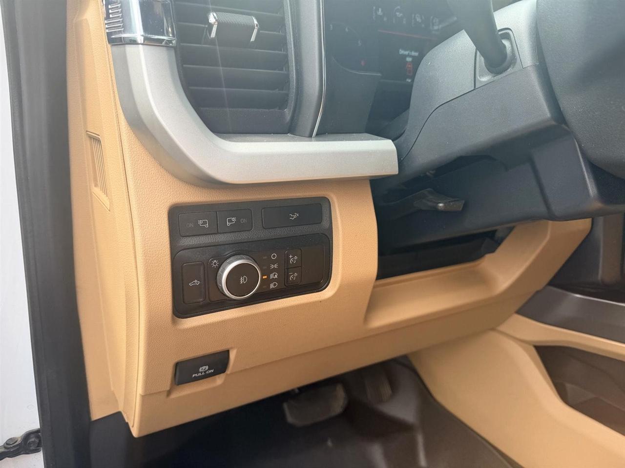 Ford F-250 SD  2023