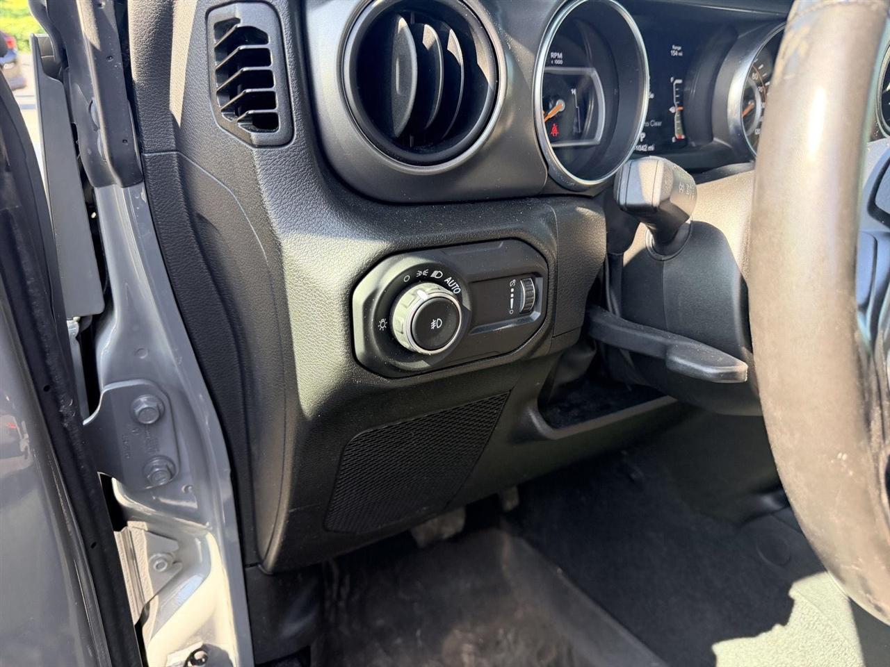 Jeep Wrangler  2023