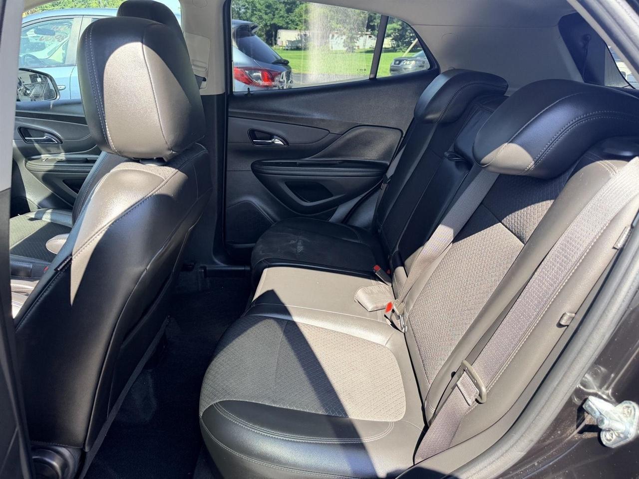 Buick Encore  2021