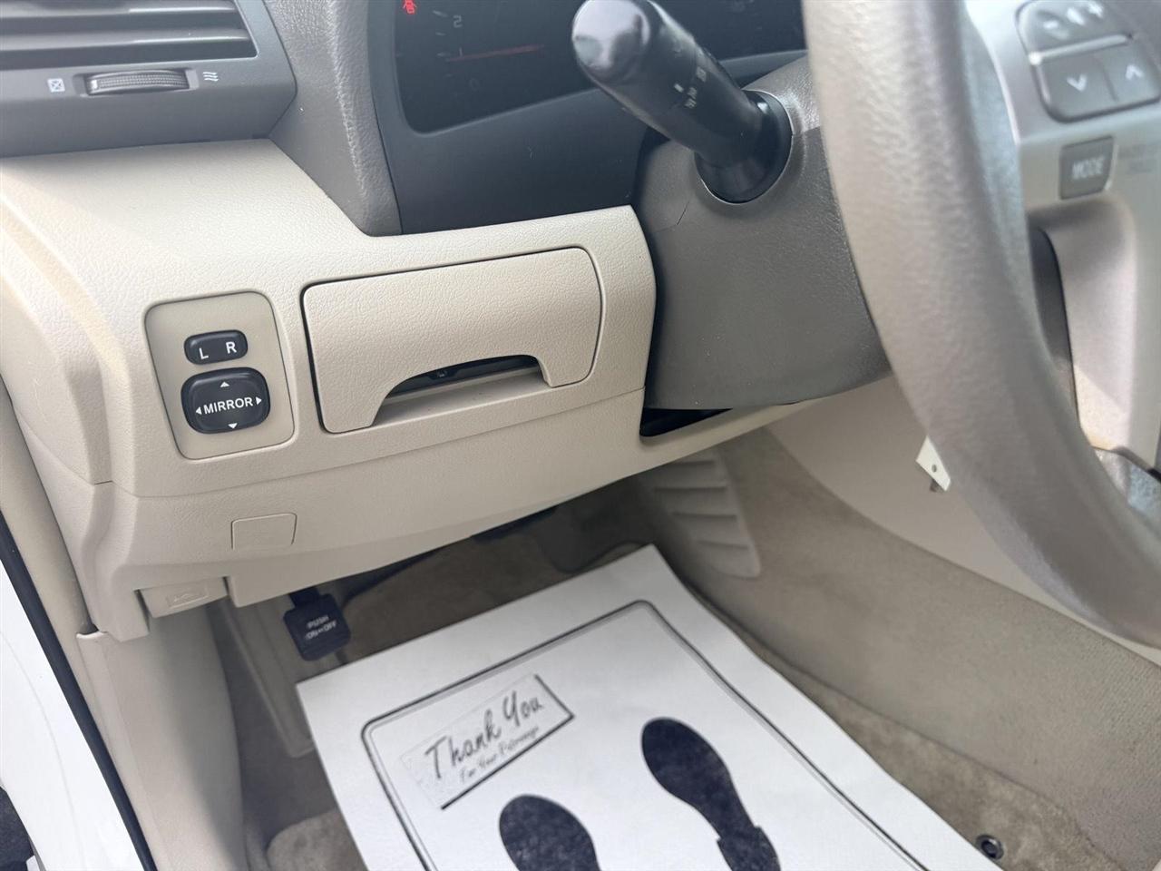 Toyota Camry  2009