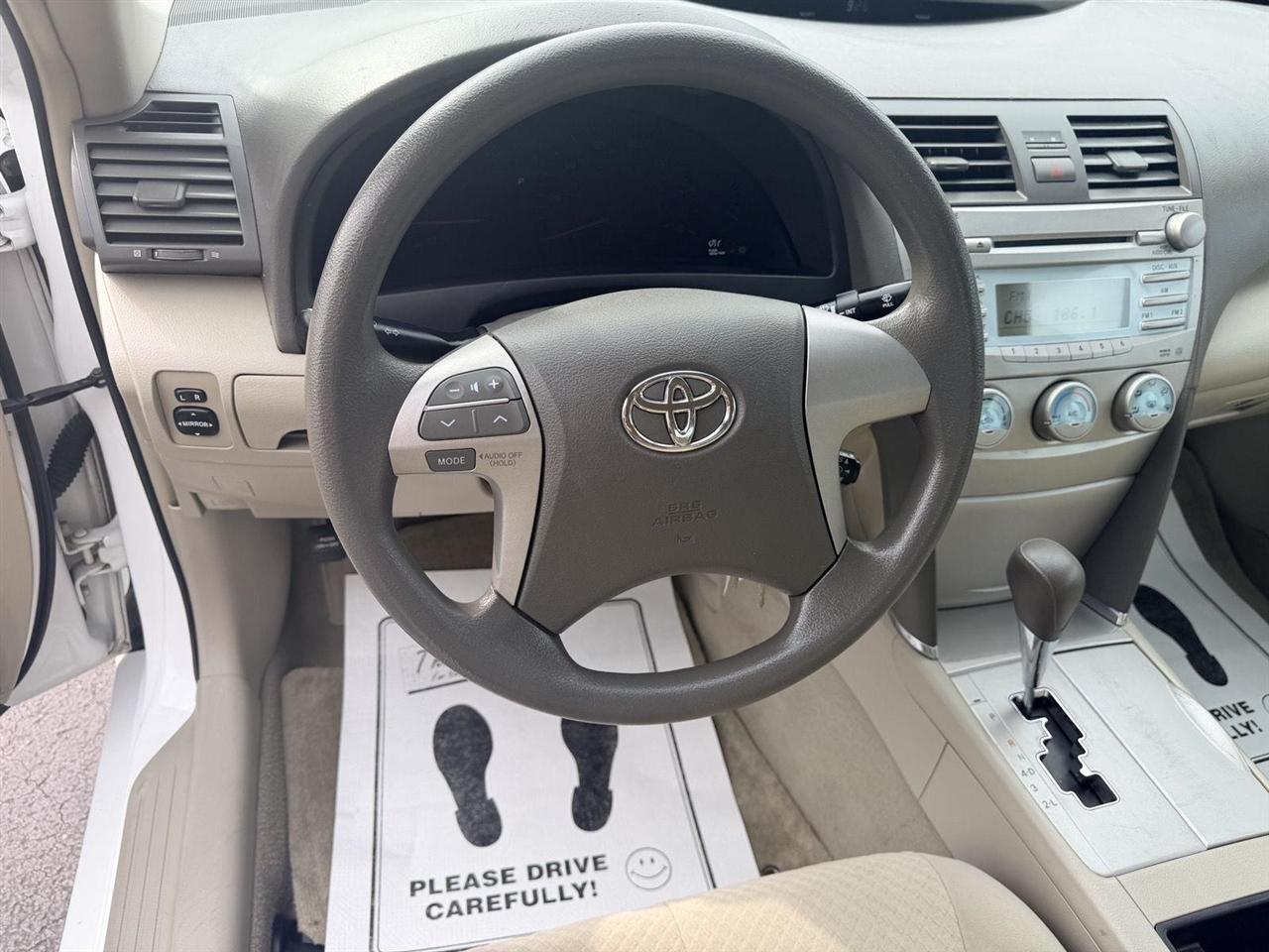Toyota Camry  2009