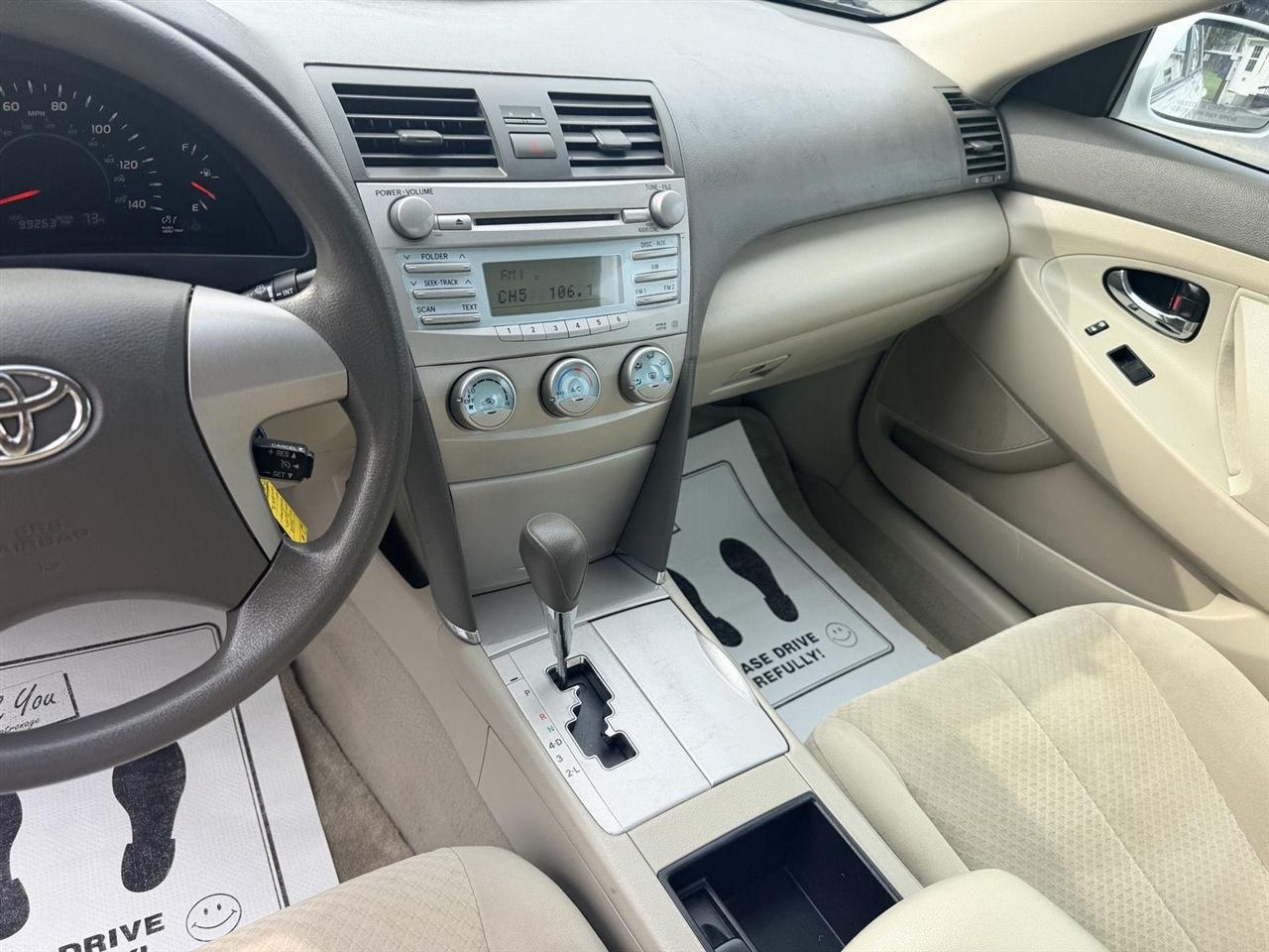 Toyota Camry  2009
