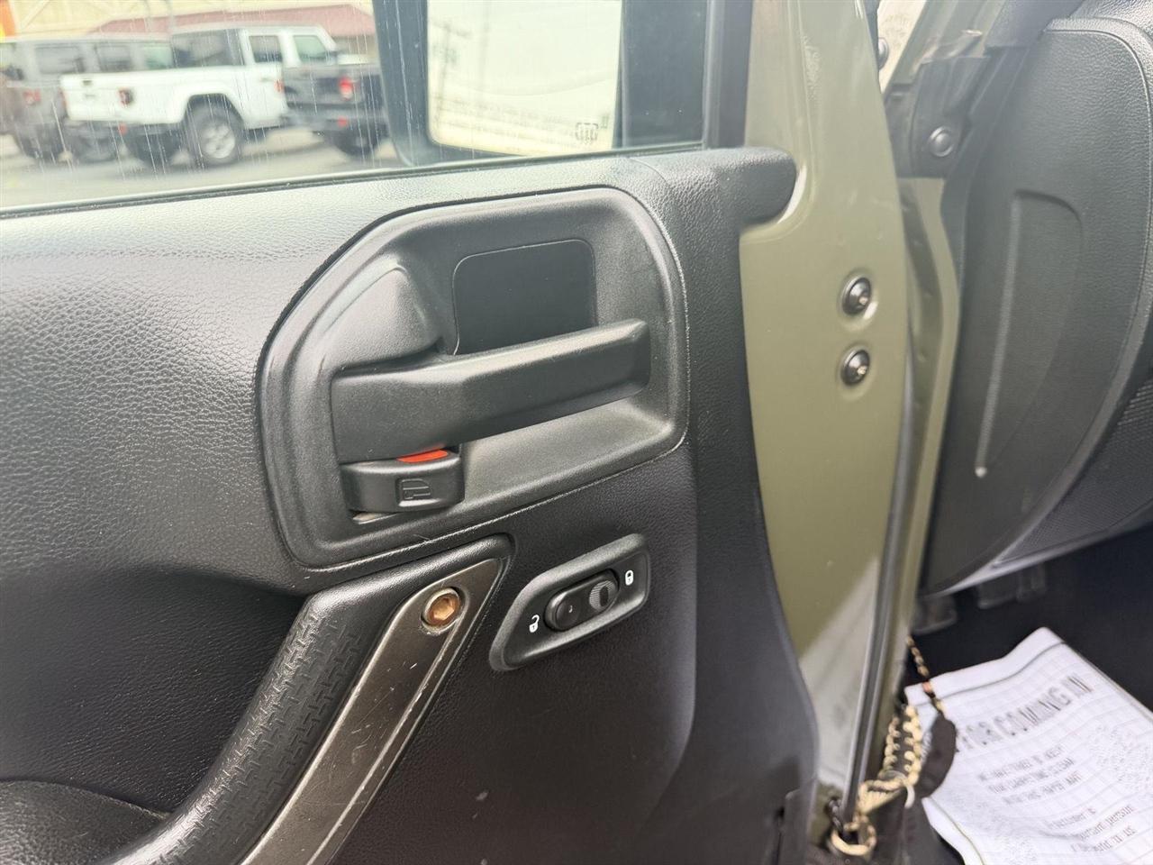 Jeep Wrangler  2015