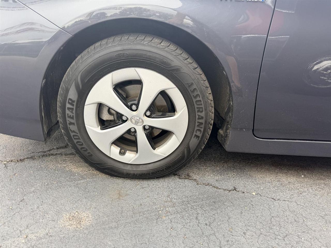 Toyota Prius  2013