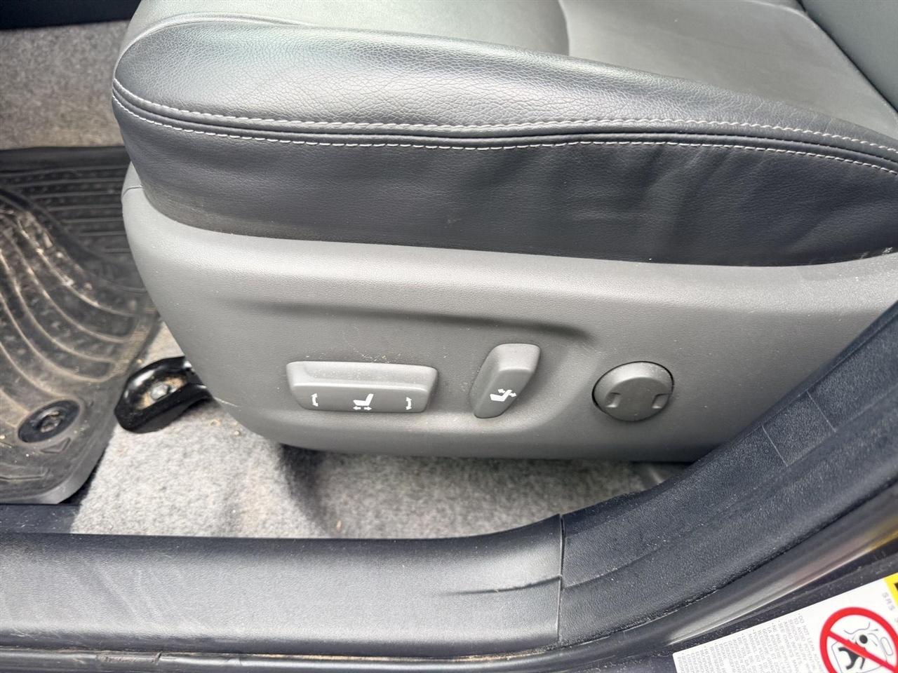 Toyota Prius  2013