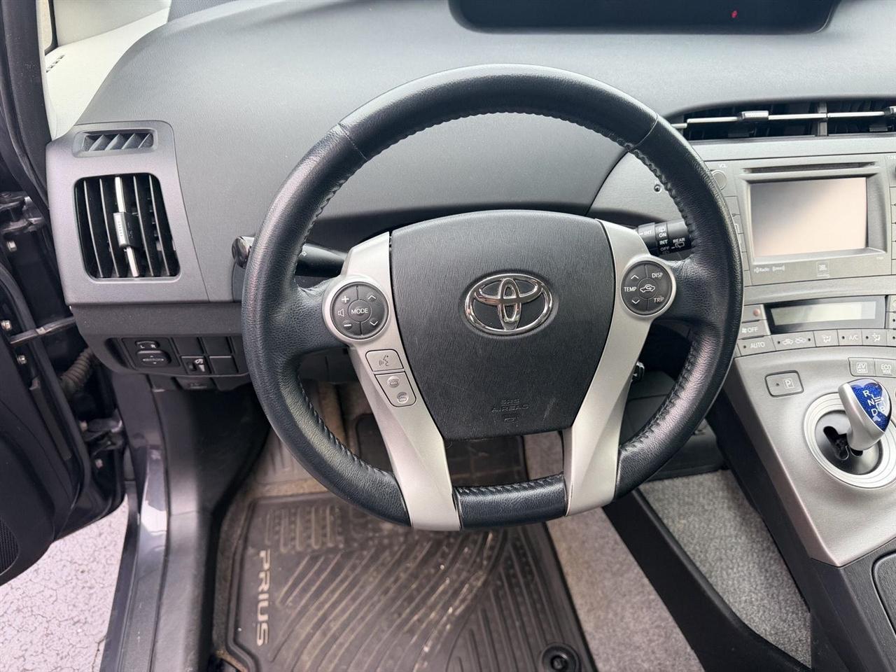 Toyota Prius  2013