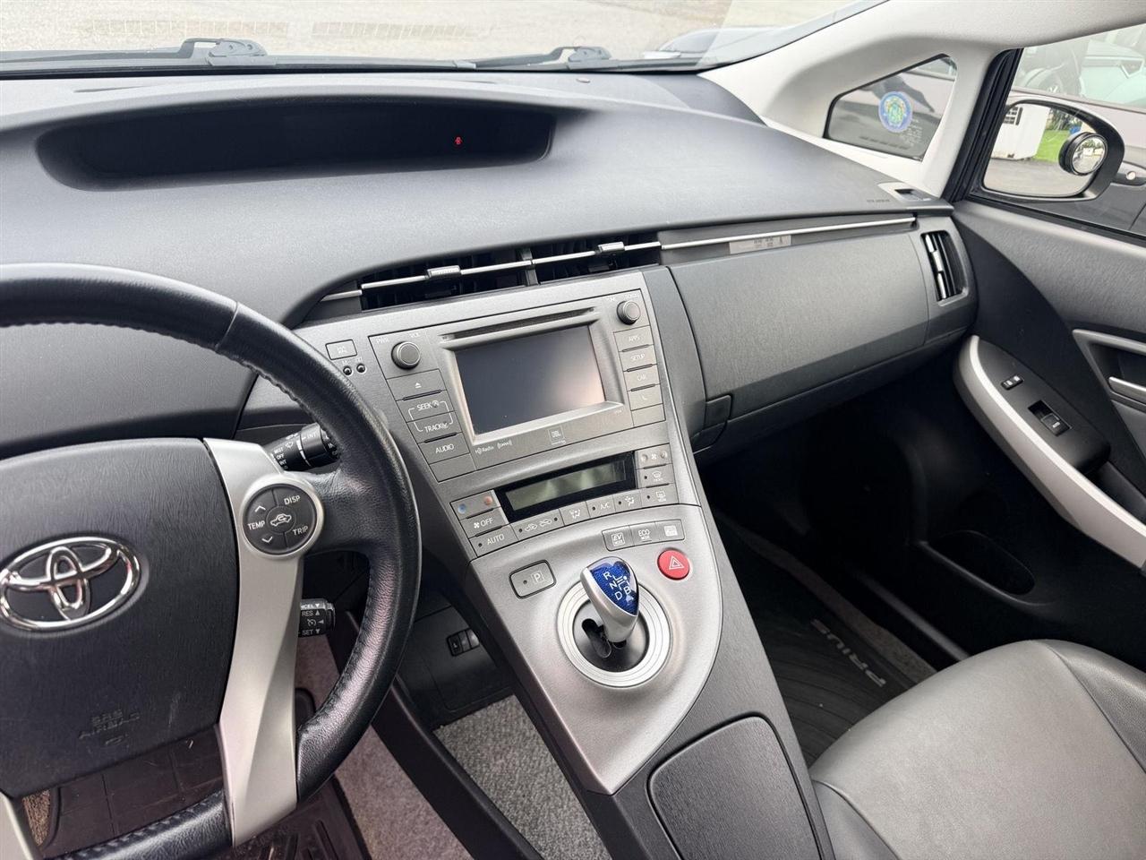 Toyota Prius  2013
