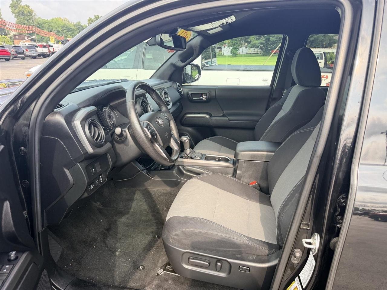 Toyota Tacoma  2022