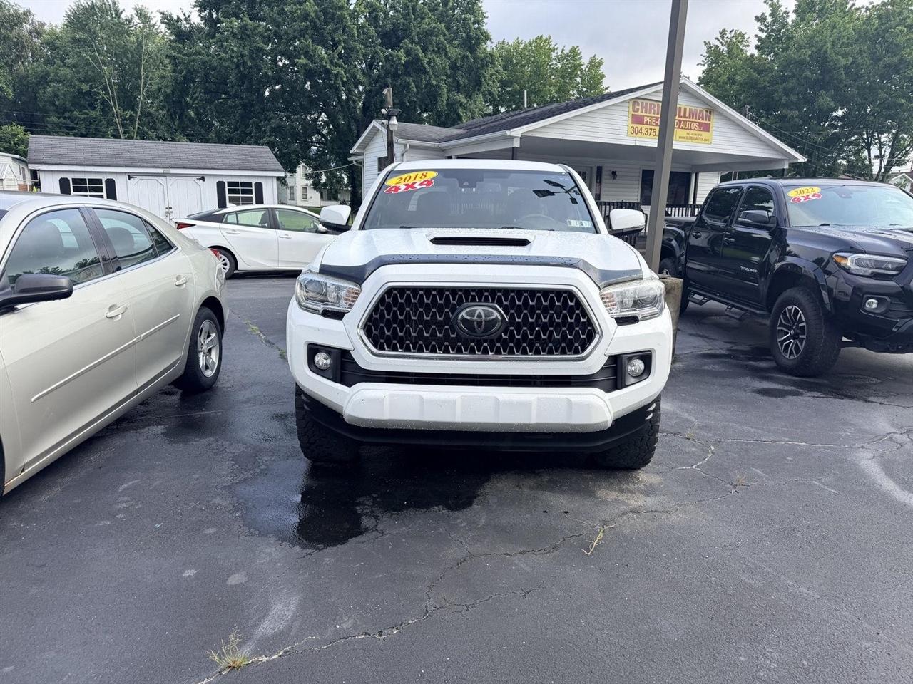 Toyota Tacoma  2018