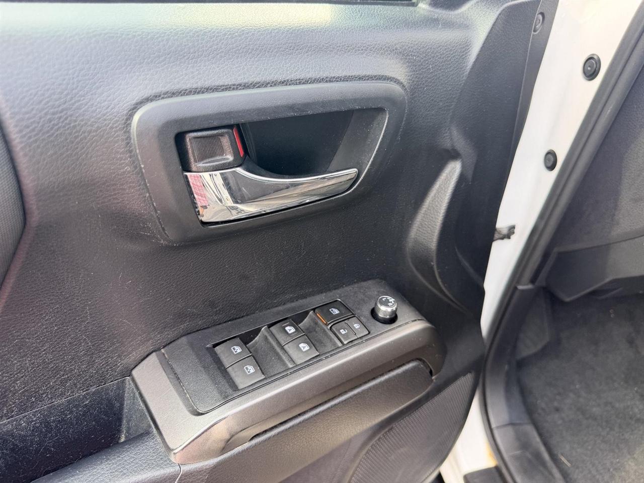 Toyota Tacoma  2018