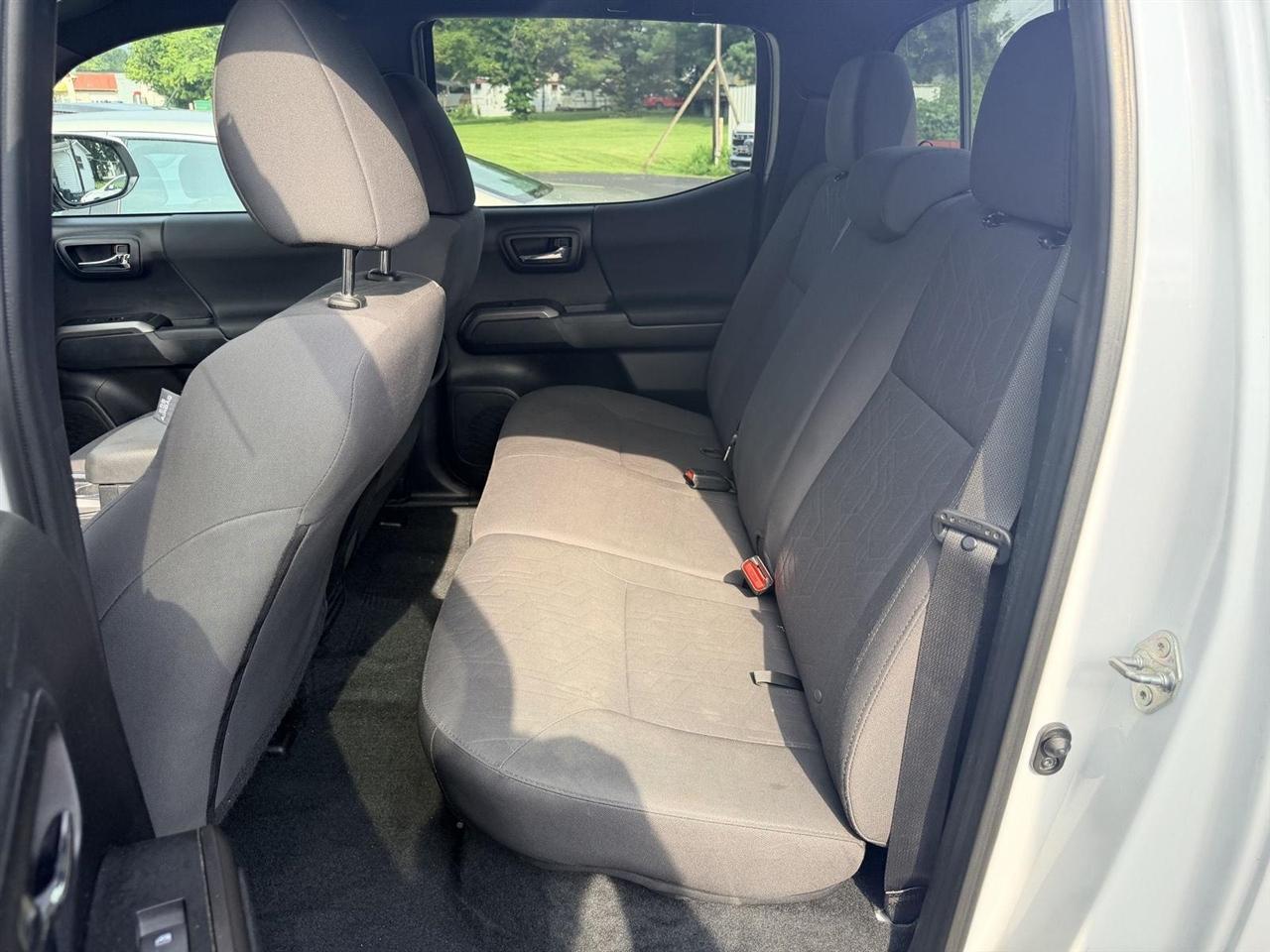 Toyota Tacoma  2018
