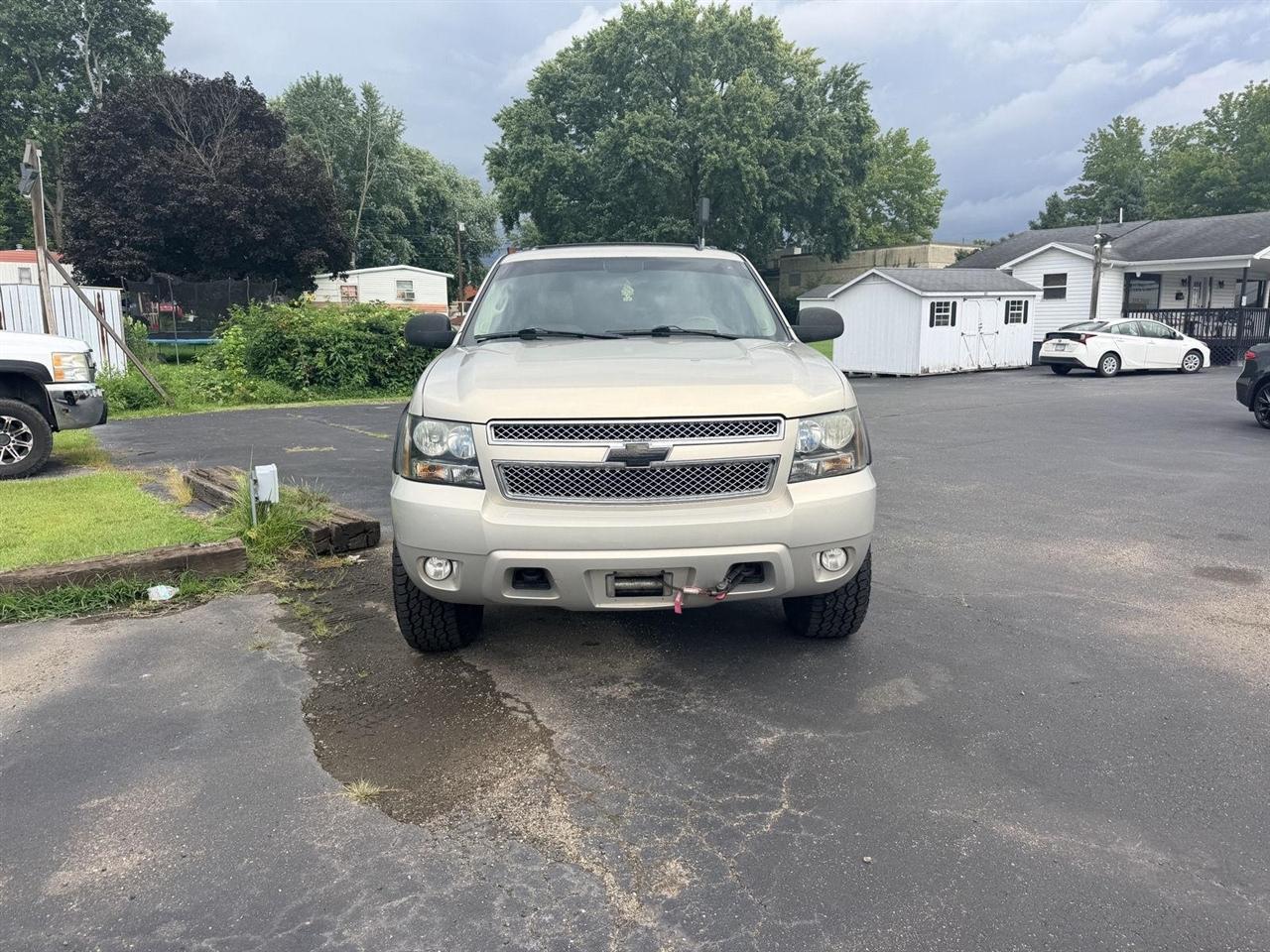 Chevrolet Suburban  2009