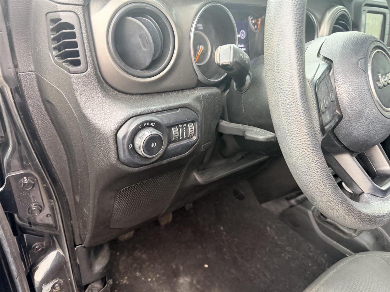 Jeep Wrangler  2021
