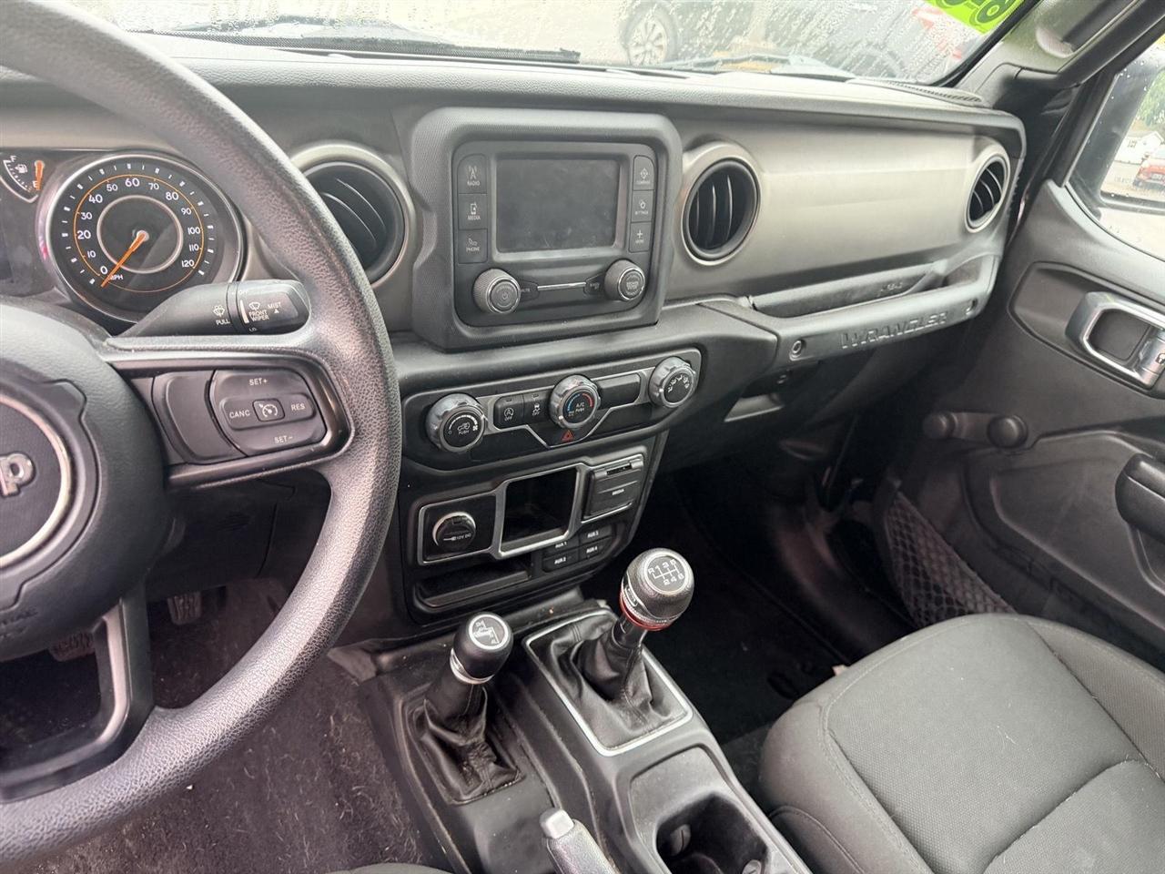 Jeep Wrangler  2021
