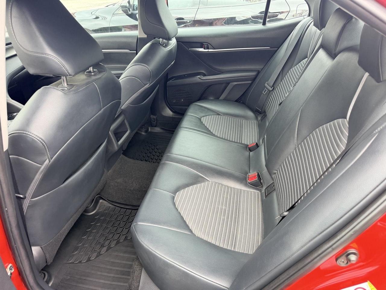 Toyota Camry  2019