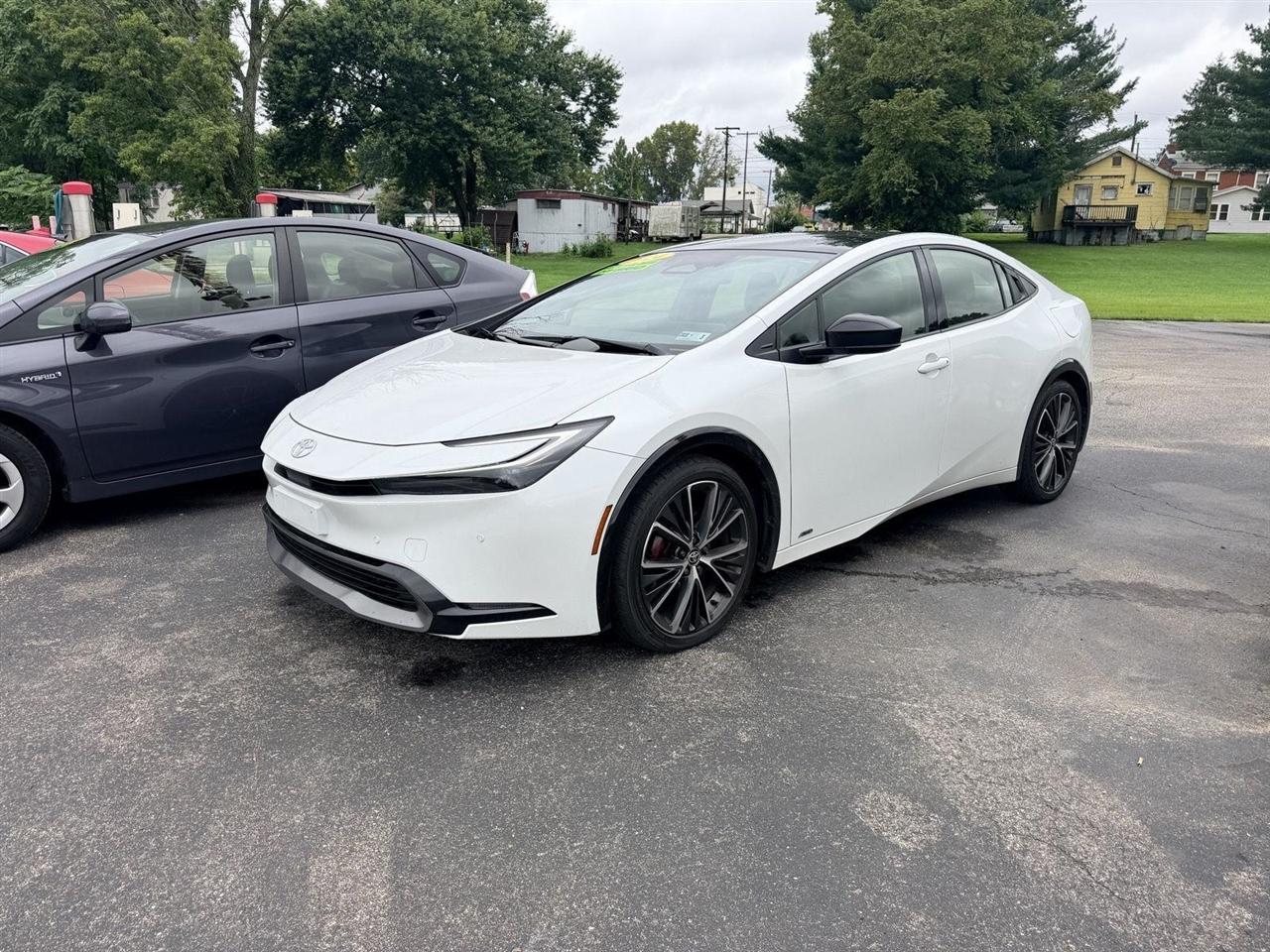 Toyota Prius  2024