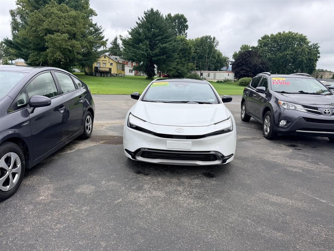 Toyota Prius  2024
