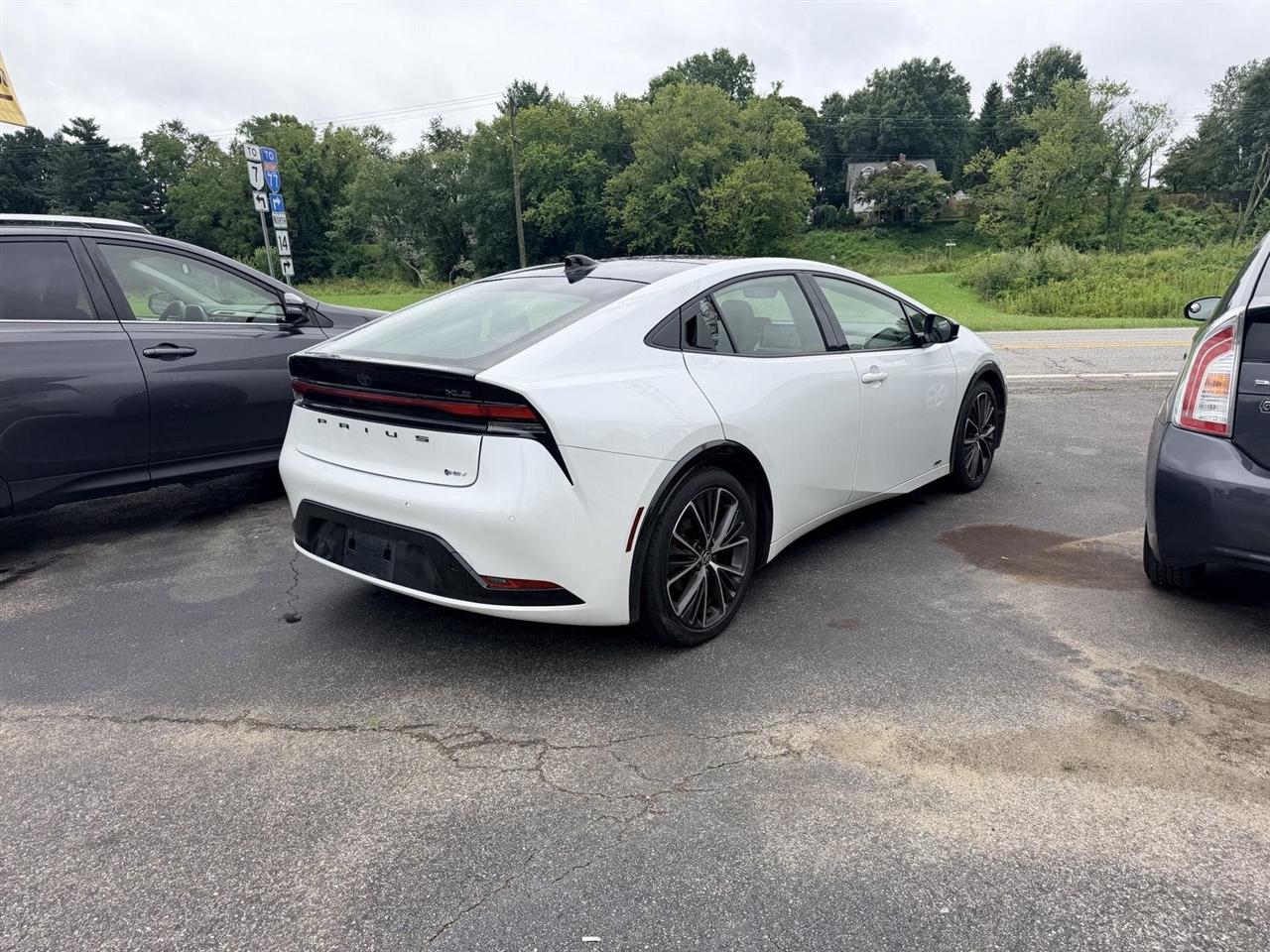 Toyota Prius  2024