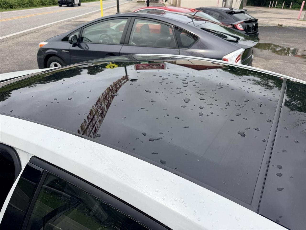 Toyota Prius  2024
