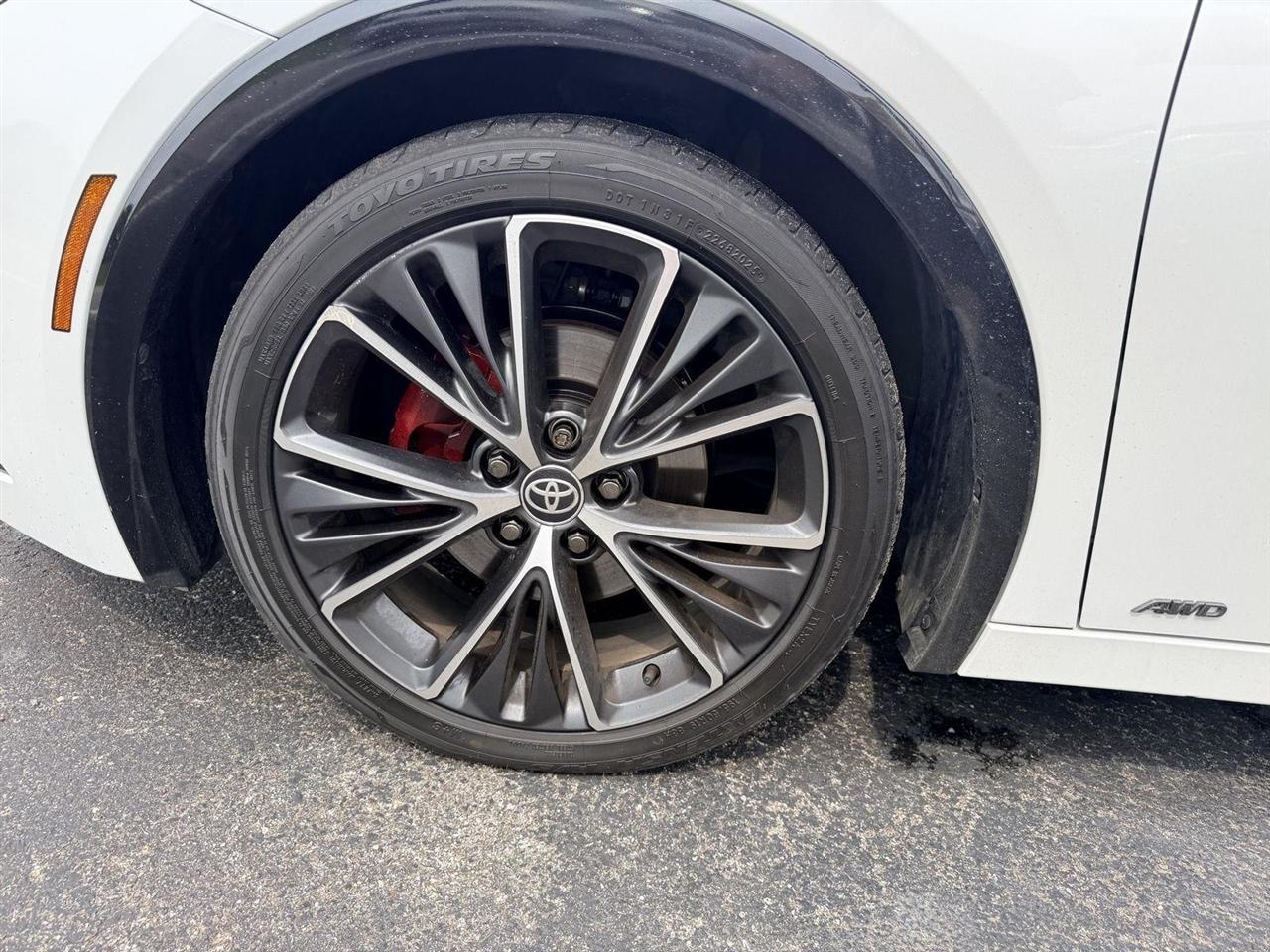Toyota Prius  2024